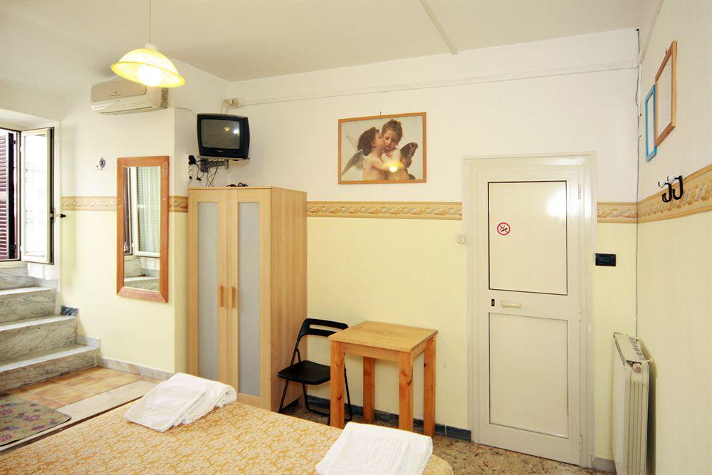 Hotel Lucia